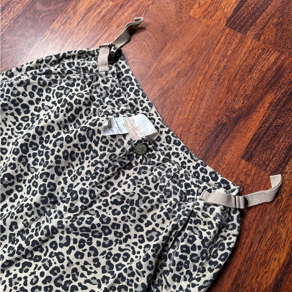 Silk Da Nang leopard print skirt - Picture 4 of 4